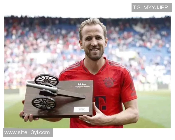 拜仁CEO乐观谈于帕续约事宜年薪要求达2000万