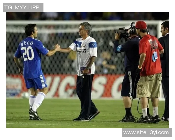 德科表示巴黎不需传统9号也能争冠续约现有球员等于引援新策略